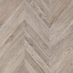 ELVIK- Grey Chevron Laminatgulv – Heritage Collection